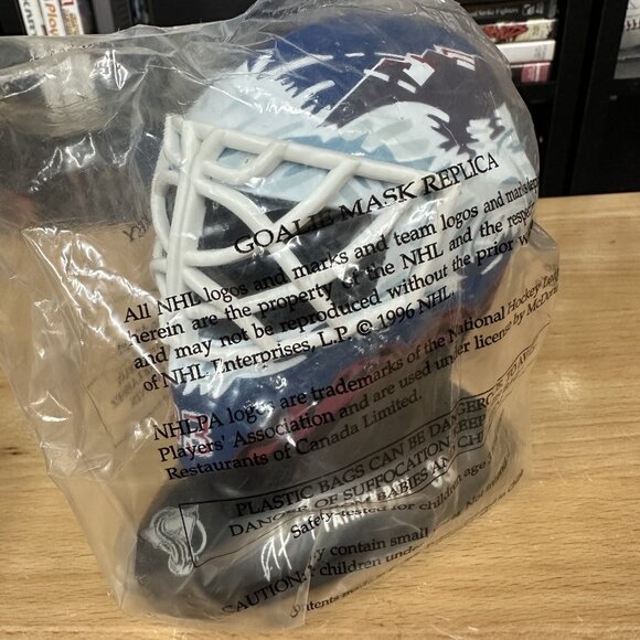 McDonald’s 1996-97 Set 7 Goalie Masks Helmets Roy Richter Ranford Belfour Potvin - Picture 2 of 8